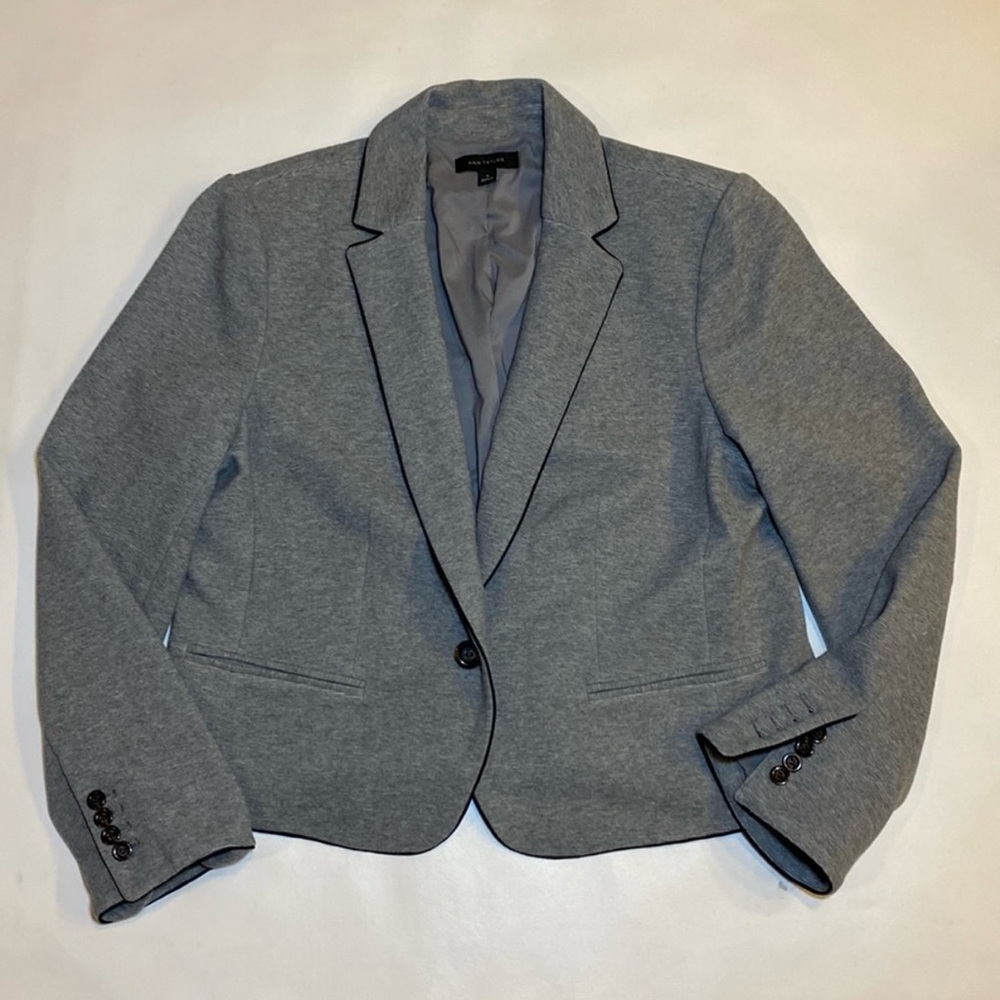 Ann Taylor Women’s Sz 16 The Newbury Piped Blazer in Gray